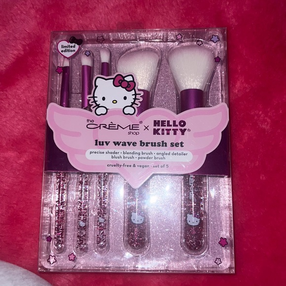 Hello Kitty Makeup Hello Kitty Makeup Brushes Poshmark